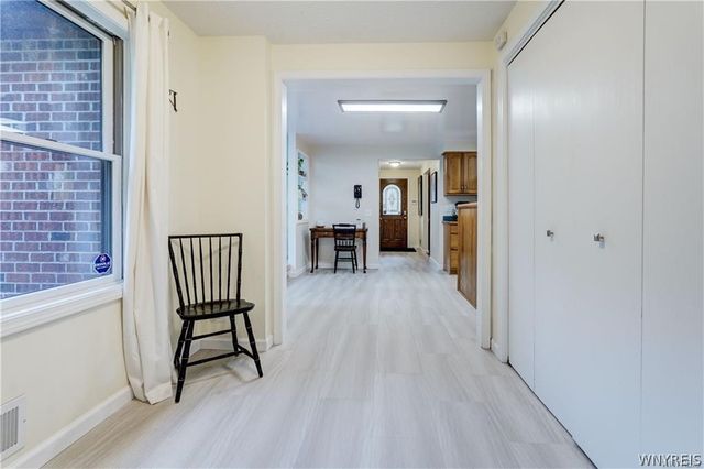 6 High Point Drive, Parma, NY 14559