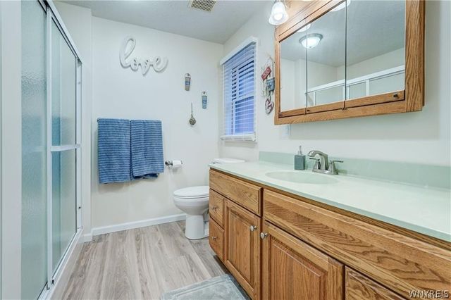 6 High Point Drive, Parma, NY 14559