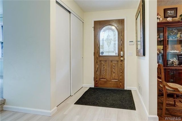 6 High Point Drive, Parma, NY 14559