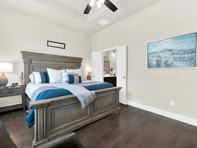 805 Hearthside Way, Mckinney, TX 75071