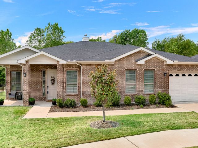 805 Hearthside Way, Mckinney, TX 75071