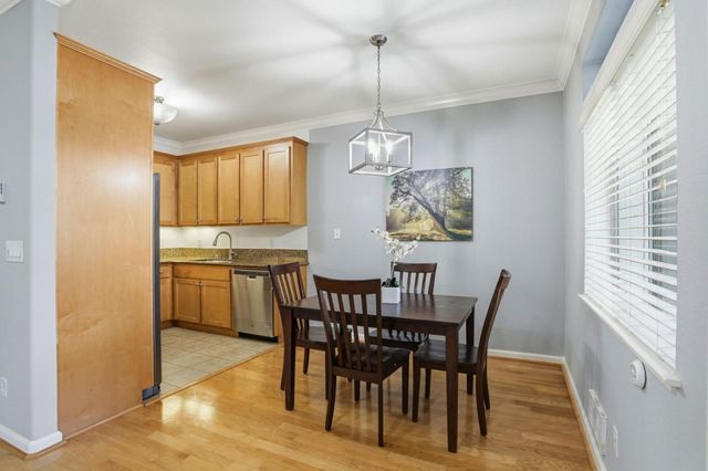 2968 Moorpark Avenue 17, San Jose, CA 95128