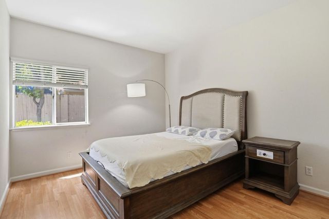 2968 Moorpark Avenue 17, San Jose, CA 95128