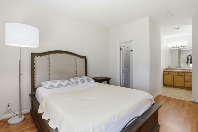 2968 Moorpark Avenue 17, San Jose, CA 95128