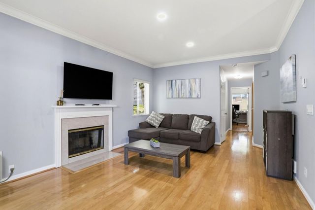 2968 Moorpark Avenue 17, San Jose, CA 95128