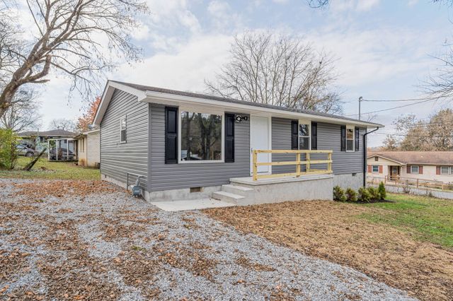 115 Cameron Dr, Fayetteville, TN 37334