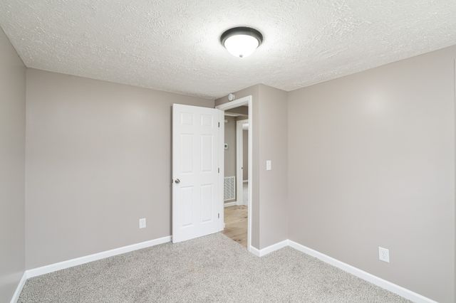 115 Cameron Dr, Fayetteville, TN 37334