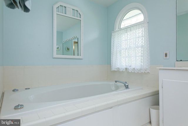 95 SPRINGS DR, Doylestown, PA 18901