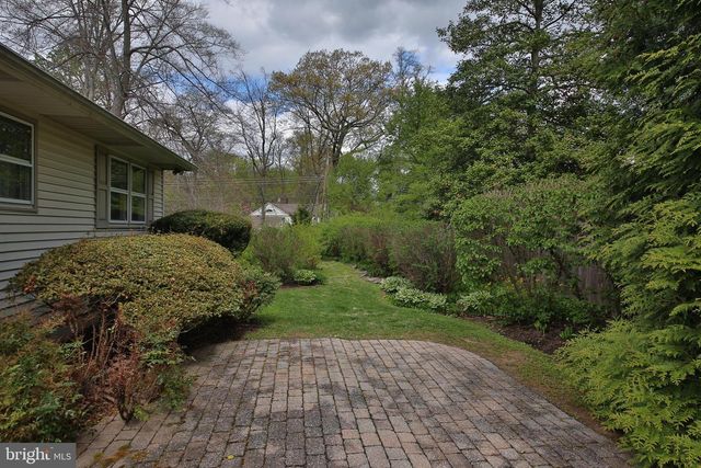 95 SPRINGS DR, Doylestown, PA 18901