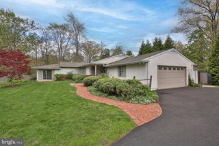 95 SPRINGS DR, Doylestown, PA 18901