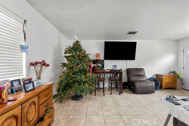 11419 Acala Avenue, San Fernando, CA 91340