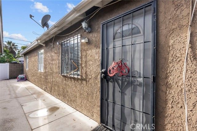 11419 Acala Avenue, San Fernando, CA 91340