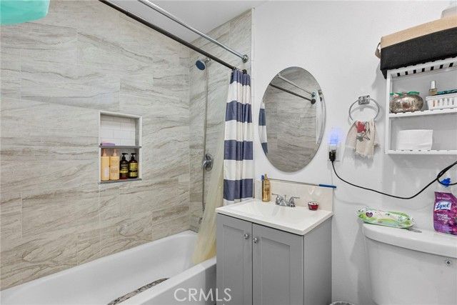 11419 Acala Avenue, San Fernando, CA 91340