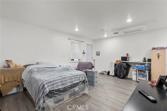 11419 Acala Avenue, San Fernando, CA 91340