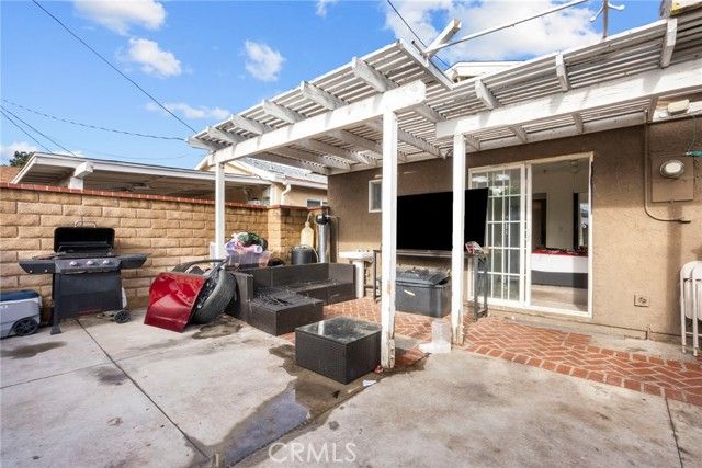 11419 Acala Avenue, San Fernando, CA 91340