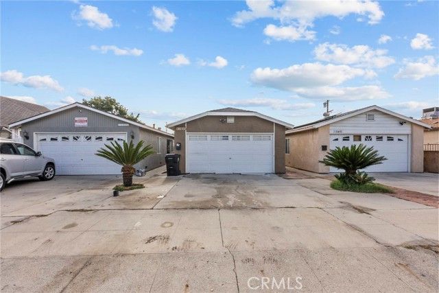 11419 Acala Avenue, San Fernando, CA 91340