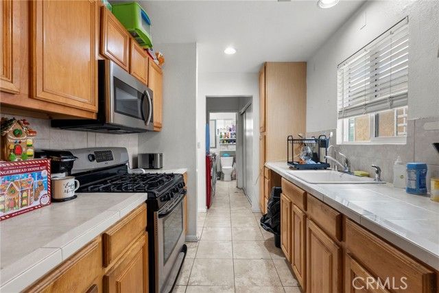 11419 Acala Avenue, San Fernando, CA 91340