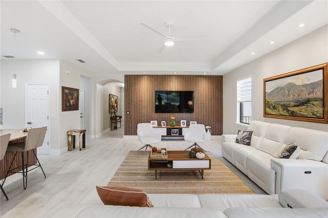 7125 BEEK STREET, Windermere, FL 34786