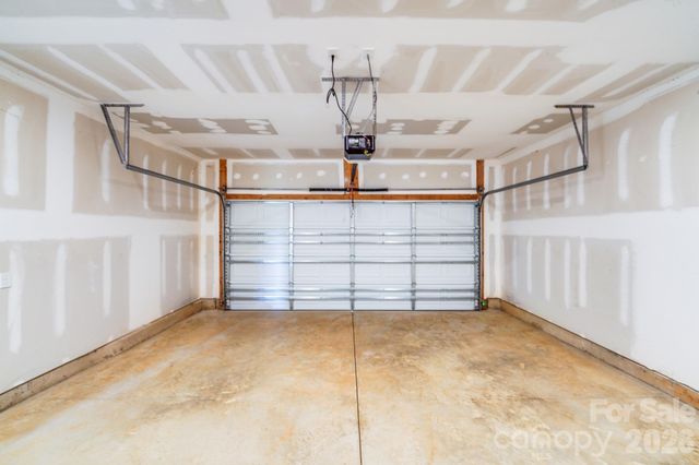 111 Red Cedar Lane, Statesville, NC 28625