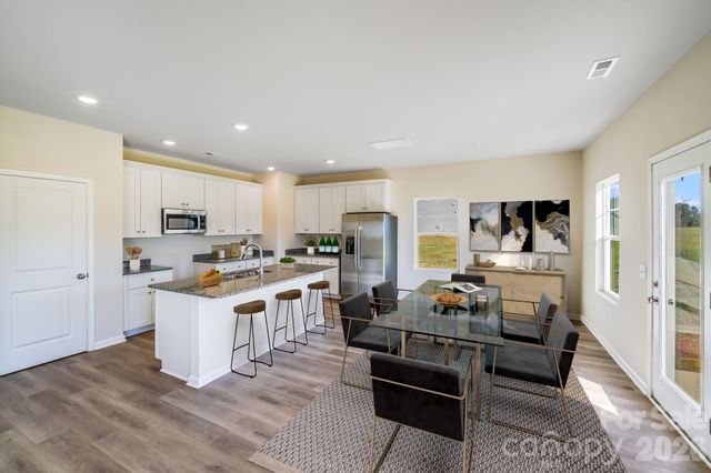 111 Red Cedar Lane, Statesville, NC 28625