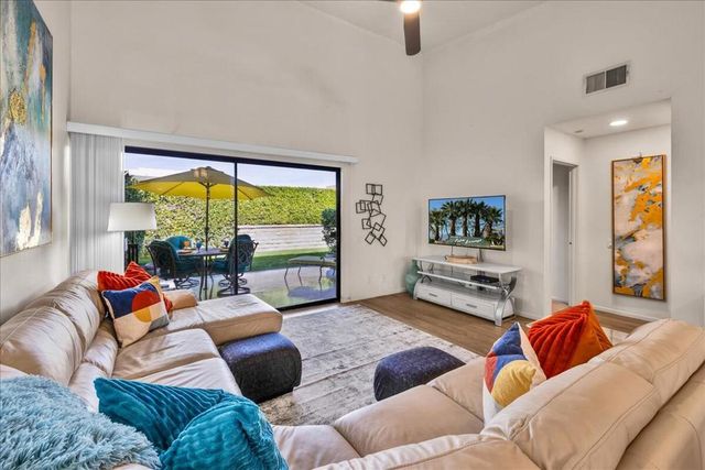 1254 Tiffany Circle N, Palm Springs, CA 92262