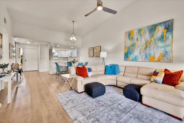 1254 Tiffany Circle N, Palm Springs, CA 92262