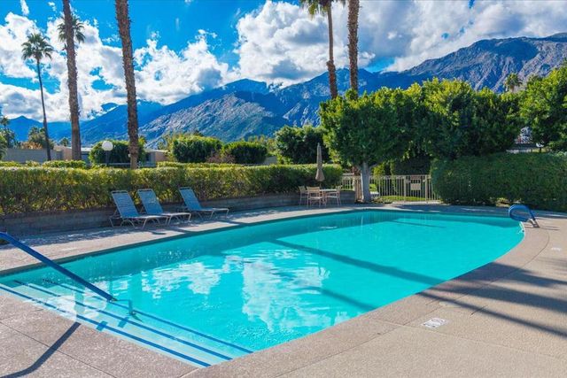 1254 Tiffany Circle N, Palm Springs, CA 92262