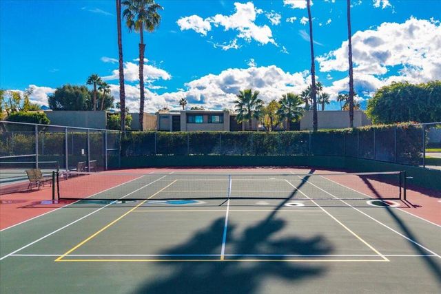 1254 Tiffany Circle N, Palm Springs, CA 92262