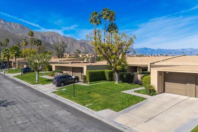 1254 Tiffany Circle N, Palm Springs, CA 92262