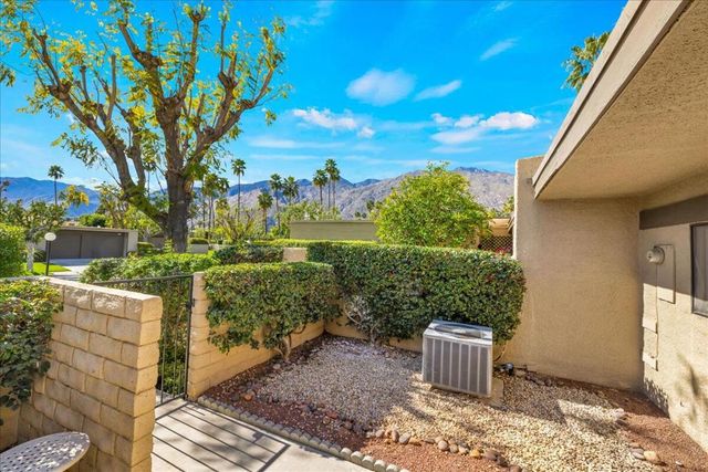 1254 Tiffany Circle N, Palm Springs, CA 92262