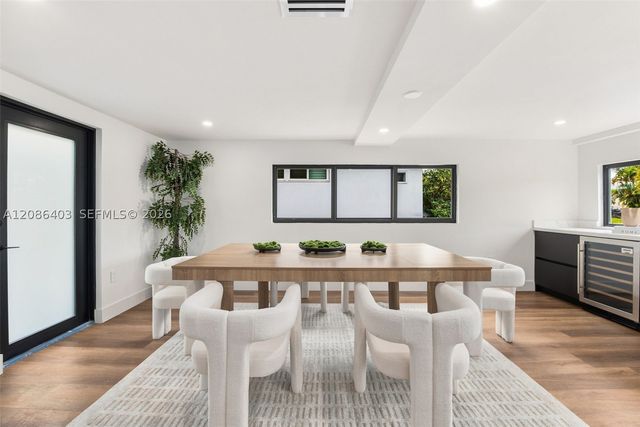 2412 Sugarloaf Ln, Fort Lauderdale, FL 33312