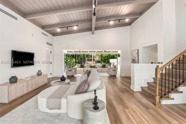 2412 Sugarloaf Ln, Fort Lauderdale, FL 33312