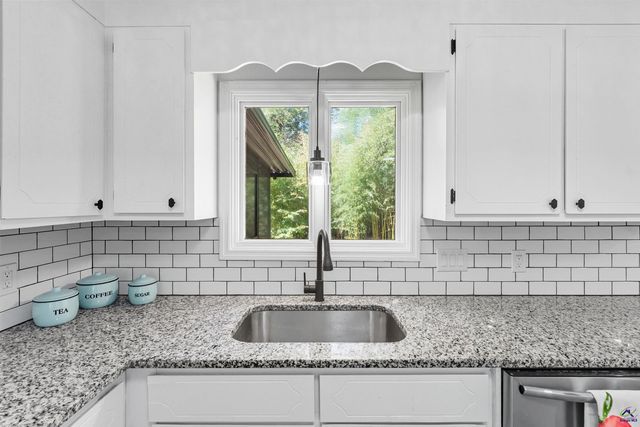 200 Stone Edge Road, Macon, GA 31210