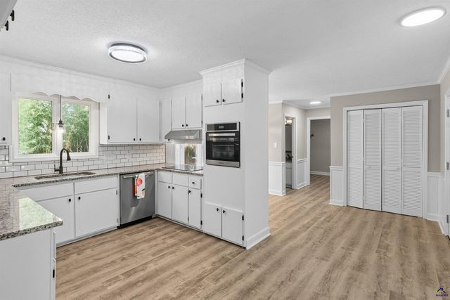 200 Stone Edge Road, Macon, GA 31210