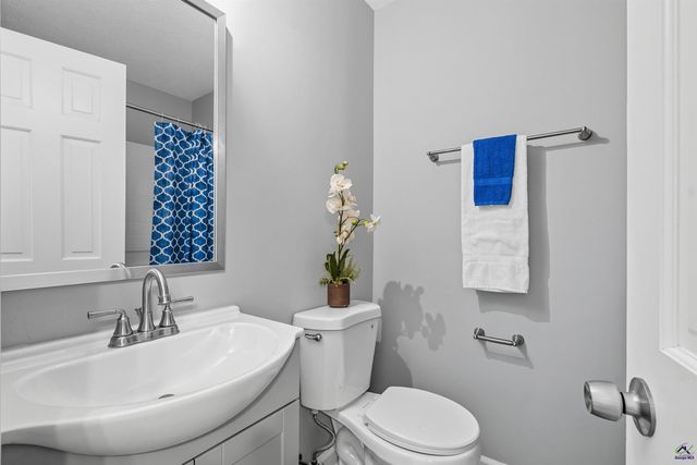 200 Stone Edge Road, Macon, GA 31210