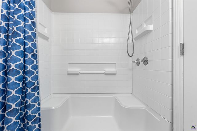 200 Stone Edge Road, Macon, GA 31210