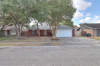 6405 Clairfield St, Corpus Christi, TX 78414