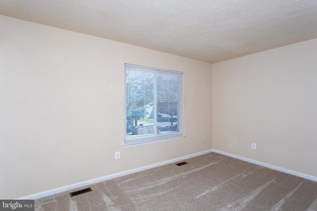 3143 HEATHCOTE RD, Waldorf, MD 20602