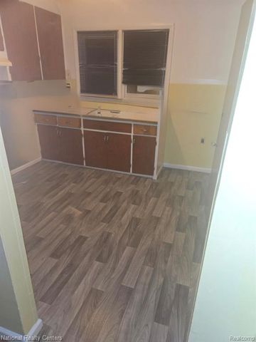 15774 Manor Street, Detroit, MI 48238