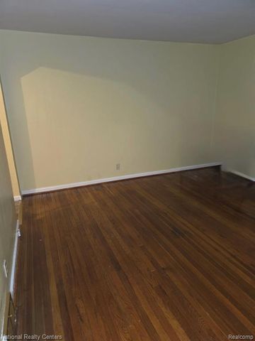 15774 Manor Street, Detroit, MI 48238