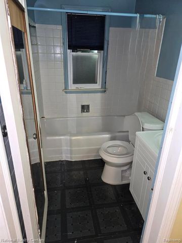 15774 Manor Street, Detroit, MI 48238