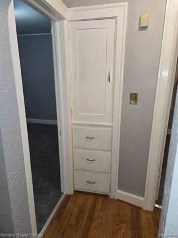 15774 Manor Street, Detroit, MI 48238