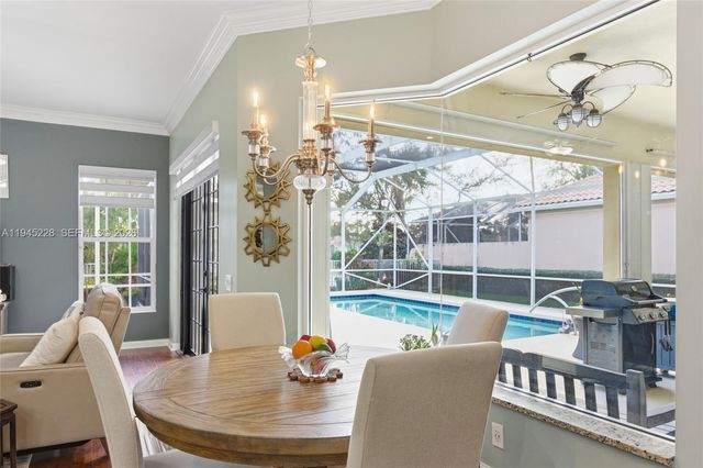 7646 Red River Rd, West Palm Beach, FL 33411