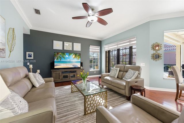 7646 Red River Rd, West Palm Beach, FL 33411