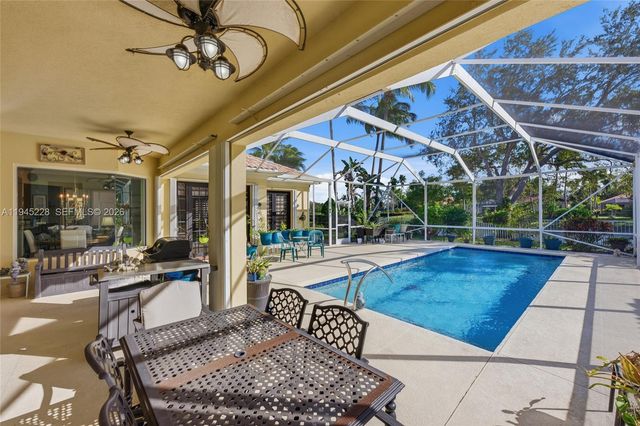 7646 Red River Rd, West Palm Beach, FL 33411