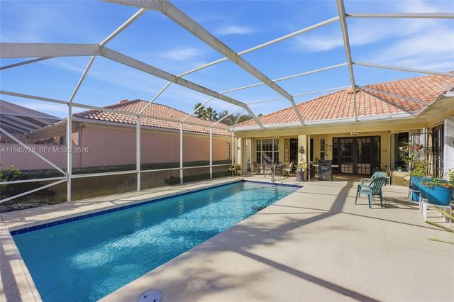 7646 Red River Rd, West Palm Beach, FL 33411