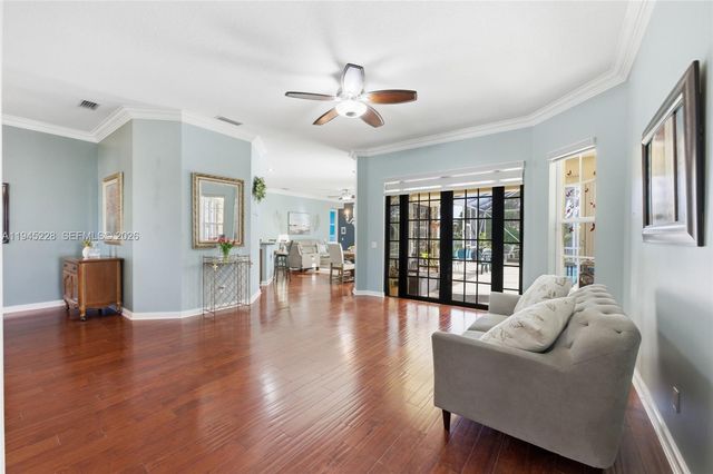 7646 Red River Rd, West Palm Beach, FL 33411