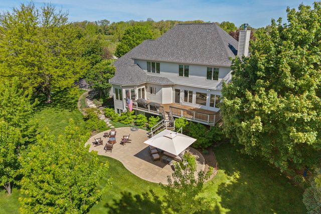 40W675 Stonebriar Lane, Elgin, IL 60124
