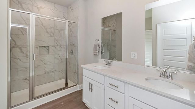 111 Castlewoods Way, Petal, MS 39465
