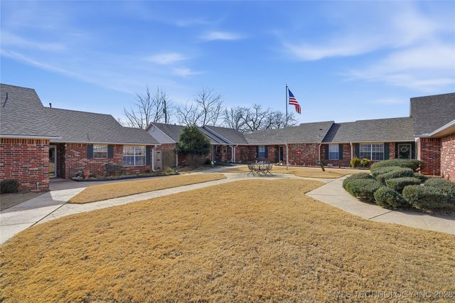 1429 W Evergreen Lane, Claremore, OK 74017